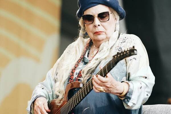 Joni Mitchell Gives Rare Surprise Performance at Newport Folk Festival: Watch