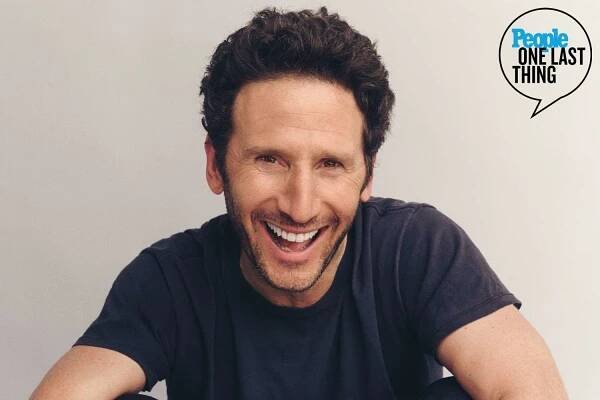 One Last Thing with Hotel Cocaine’s Mark Feuerstein: Why He Panics When He Sees 11:11 on a Clock (Exclusive)