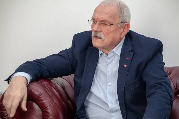 ROZHOVOR - Ivan Gašparovič: Kandidáti na prezidenta sa chodia so mnou radiť