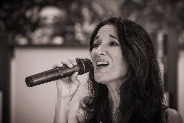 cantante laura taylor