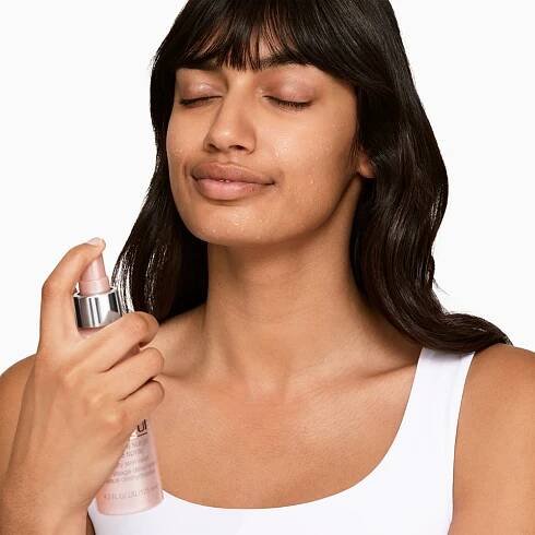 Clinique Moisture SurgeTM Face Spray Thirsty Skin Relief
