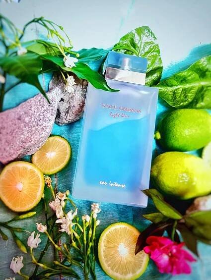 Light Blue Eau Intense Dolce&Gabbana pro ženy