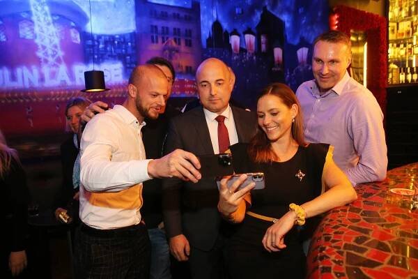 Bartoš i Rakušan odmítají, aby se jejich strany v Plzni opíraly o SPD