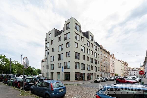 Prodej Byt 2+kk, Ctiradova, Praha - Nusle