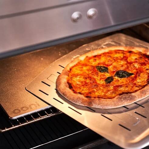 Pečicí deska na pizzu, nerezová ocel, 34,2 x 34,2 cm, Steel 13 - Ooni | KitchenShop