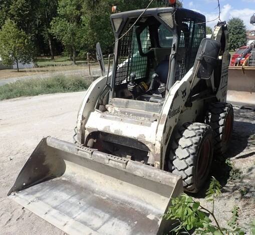 2.8t smykáč Bobcat 773 smykový nakladač CZECHMAT.CZ