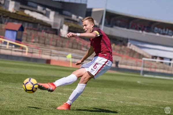Výhra po rozstřelu | sparta.cz