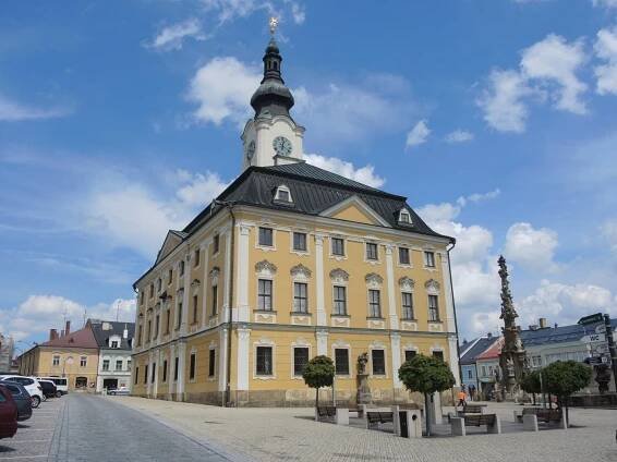Stará poličská radnice - Historické domy - Žďárské Vrchy.cz