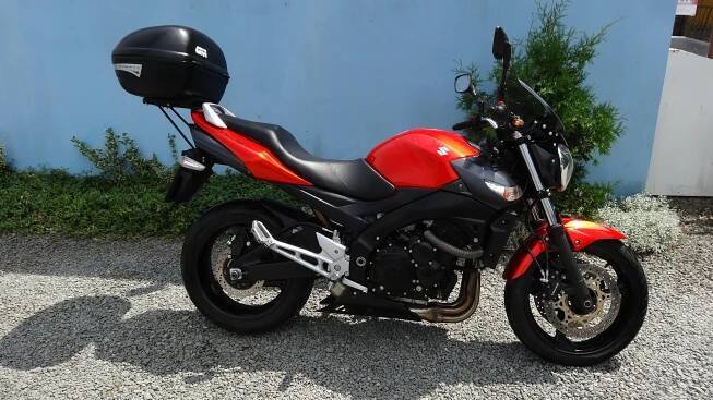 Suzuki GSR 600 Málo najeto