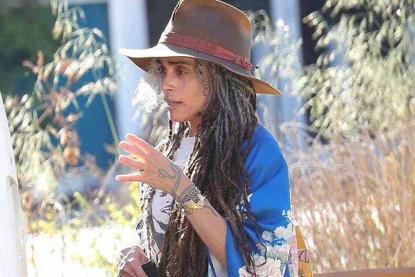 Lisa Bonet Seen with Ring on Her Finger Despite Split from Jason Momoa