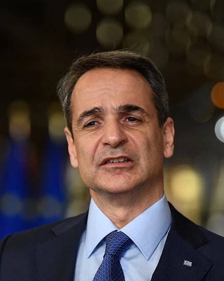 Greece says 10 expats killed in Ukraine, summons Russian ambassador
