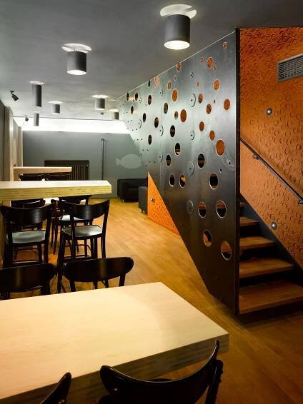 Bar Admirál v Mnichově Hradišti - 20-20-ARCHITEKTI