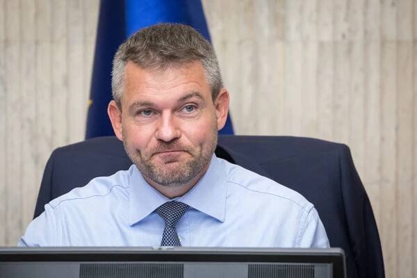 Pellegrini sa stretne s ochranármi aj lesníkmi, ich spor prirovnal k minisúboju dvoch ministrov