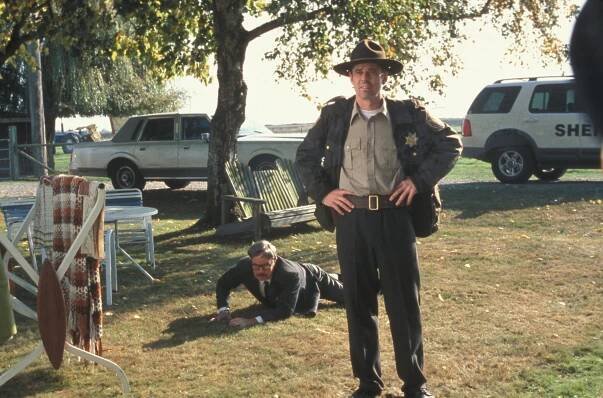 Včelí zabijáci - Z filmu - C. Thomas Howell