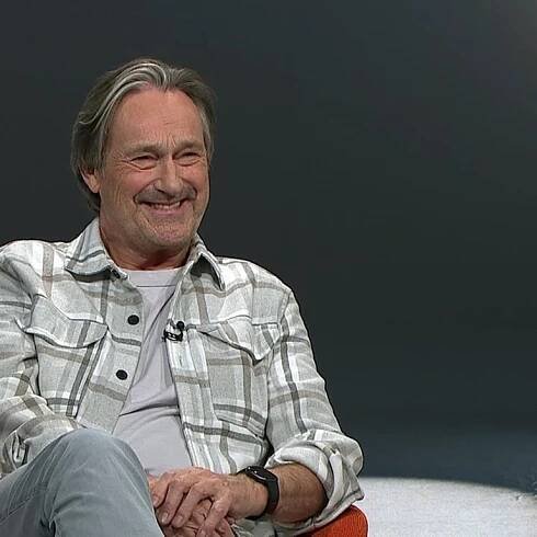 Schauspieler Helmut Zierl steht in Stuttgart auf der Bühne
