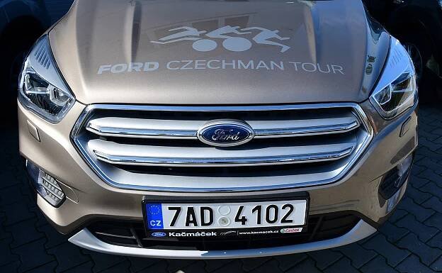 ČTA převzala novou flotilu vozů FORD - Česká triatlonová asociace - Triatlon.cz