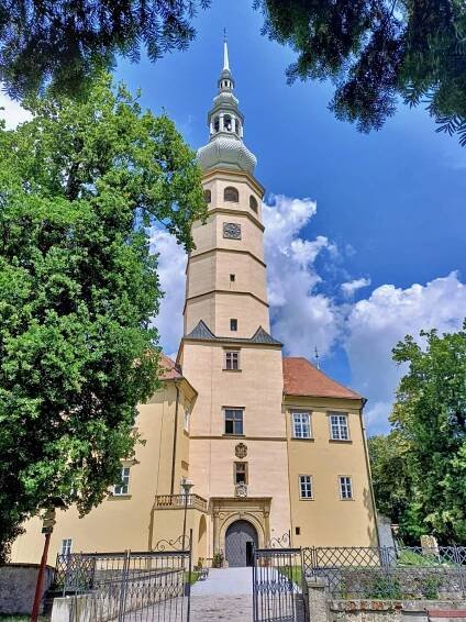 Zámek Tovačov | TuristickaMapa.cz