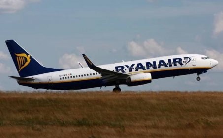 Ryanair vyhlásili za najhoršiu leteckú spoločnosť už šiesty rok po sebe
