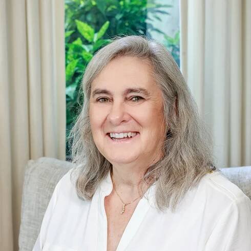 Meet The Team | Stephanie James Interiors 