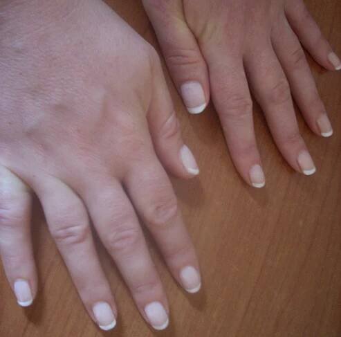 french manicure for weddings in rome
