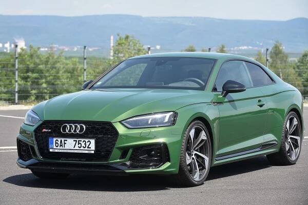Audi RS5 Coupé - 5 - GALERIE: Audi RS5 Coupé (2/22)