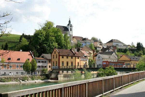 Súbor:Blick auf Steinbach an der Steyr.jpg