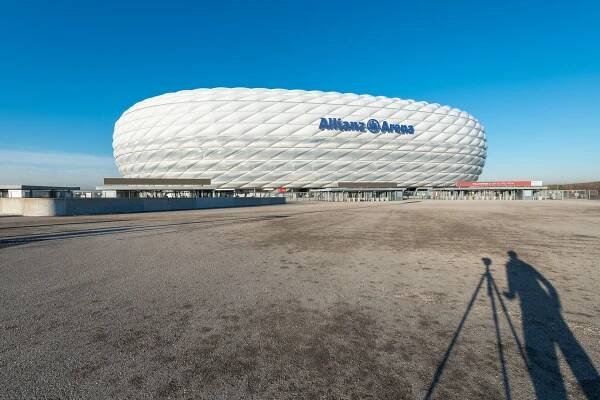 Allianz Arena München - Ihr Ansprechpartner für professionelle Fotografie in den Bereichen Architektur-, Industrie-, und
