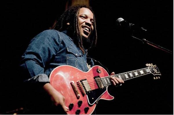Stephen Marley vydal akustické album