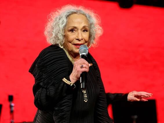 Renée Victor, voice behind Abuelita in 'Coco,' dies at 86