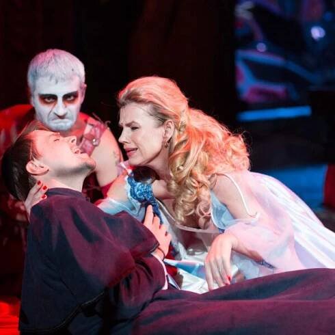 Dracula 10