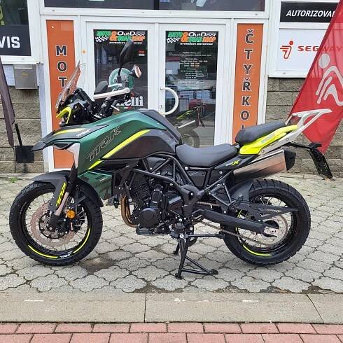 Benelli TRK 702 X,E5, ZÁRUKA 5 LET, AKCE KUFRY
