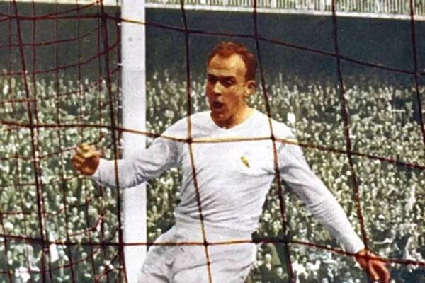 Alfredo Di Stefano - Football Makes History