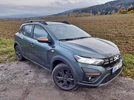 Test Dacia SANDERO Stepway Extreme TCe 100 ECO-G. Maratónec na benzín i plyn - Autaprozeny.cz