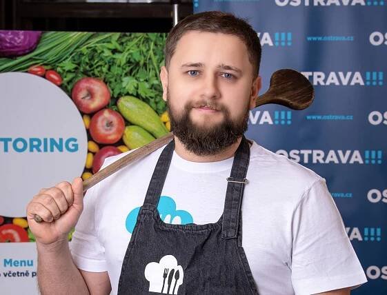 Fajne školní bistro - mentoring Petra Bláhy ve školní jídelně Základní školy Ostrava-Hrabová, Paskovská 110/46, p. o