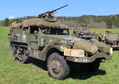 Halftrack M2, M3 :: 16th Armored Division Club