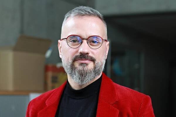 Víra může na prvním rande otevřít debatu o hodnotách. Je to ale ta nejintimnější věc, říká terapeut Vojtko