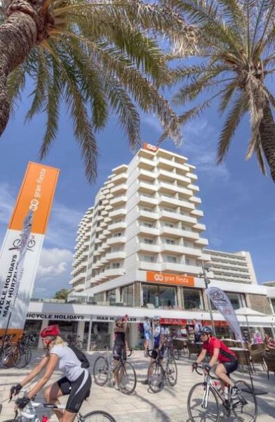 Hotel HM Gran Fiesta, Španělsko Mallorca - 7 578 Kč Invia