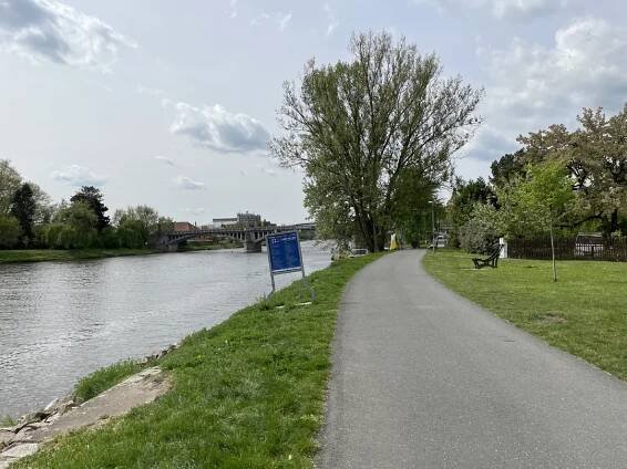 In-line a cyklostezka Nymburk-Poděbrady | Slevomat.cz