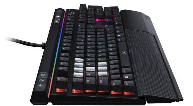 HyperX uvádí mechanickou herní klávesnici Alloy Elite RGB se softwarem NGenuity