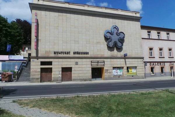 Kulturní středisko města Ústí nad Labem - Národní dům foto 1