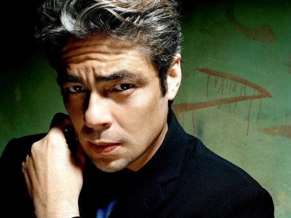 Close-Up Portrait of Benicio Del Toro Wallpaper