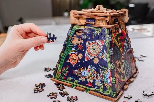 CluePuzzle - the Revolution in Puzzle Gaming!