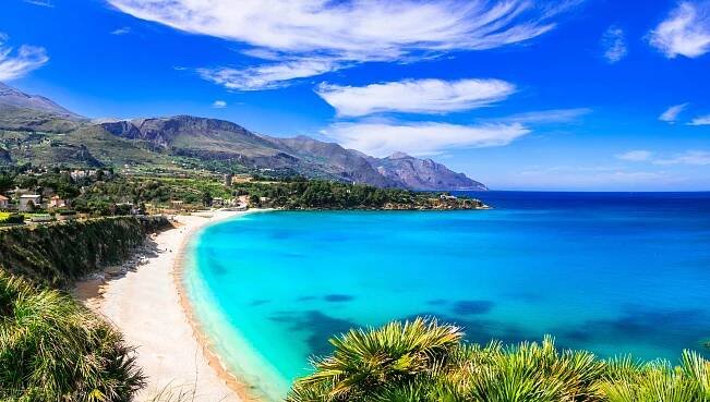 Scopello,-Sardinie,-Italie-(1).jpg