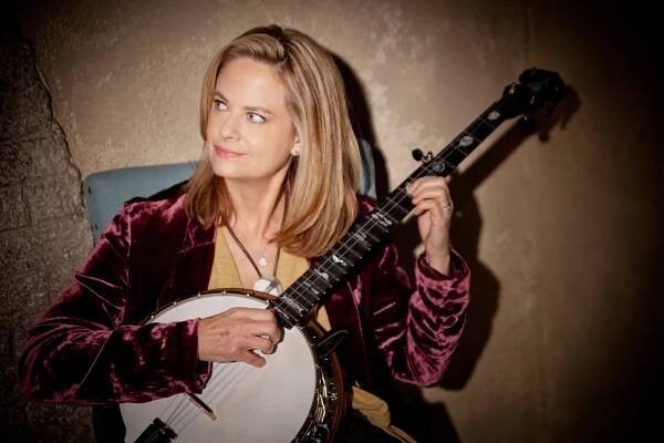 Watch Alison Brown and Steve Martin on The Kelly Clarkson Show - Concerted Efforts