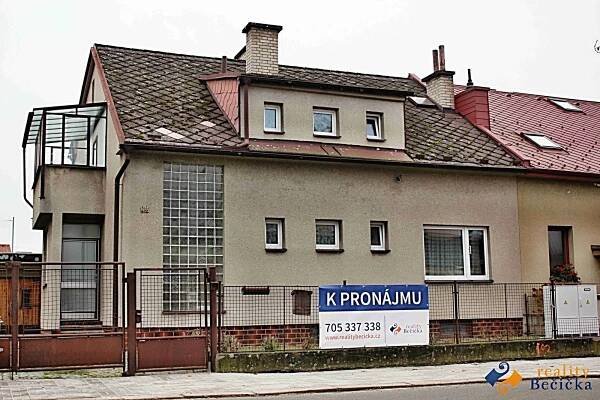 Realitní kancelář Bečička Bohumil Choceň Váš realitní makléř