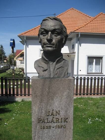 Ján Palárik | www.haulikovinstitut.sk