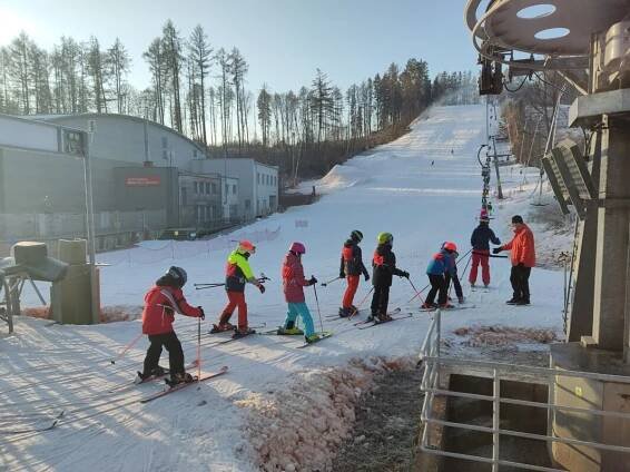 Závody ve slalomu 30. ledna 2024 | Základní škola Nová Paka