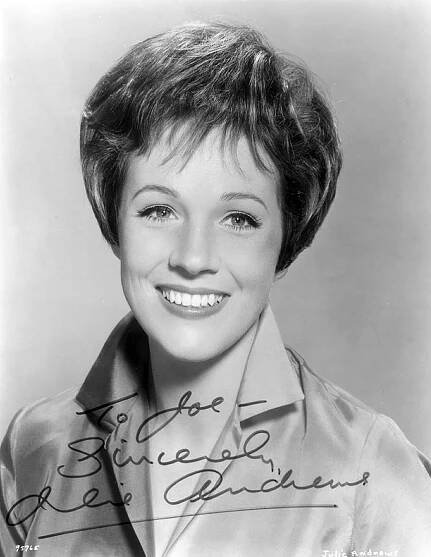 Súbor:Julie Andrews - portrait.jpg – Wikipédia