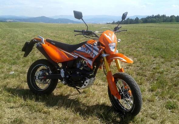 2015 Yuki SM 125 benzín 8.4 kW