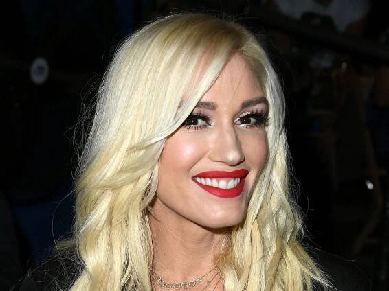 Gwen Stefani Just Posted The Most Stunning Natural Makeup Photo